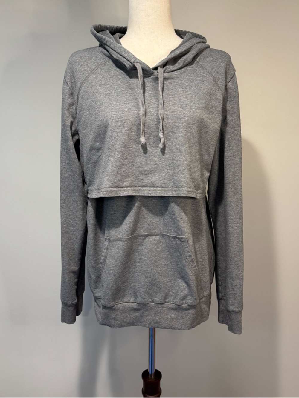 Latched Mama Grey Nursing Hoodie Lift Up Access Kangaroo Pocket Breastfeeding